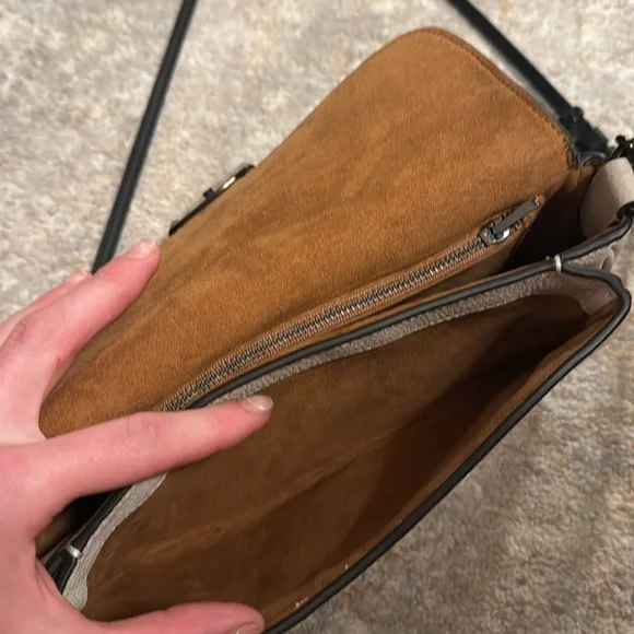 Coach Crossbody - Picture 4 of 10